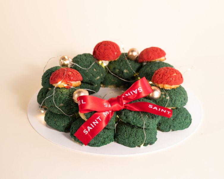 Corona de Profiteroles